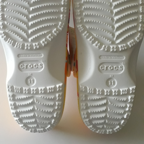 (New) Trix Crocs Clogs (M11) - Picture 7 of 11